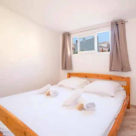Spacious Two-bedroom In A Typical Old Alley Antibes